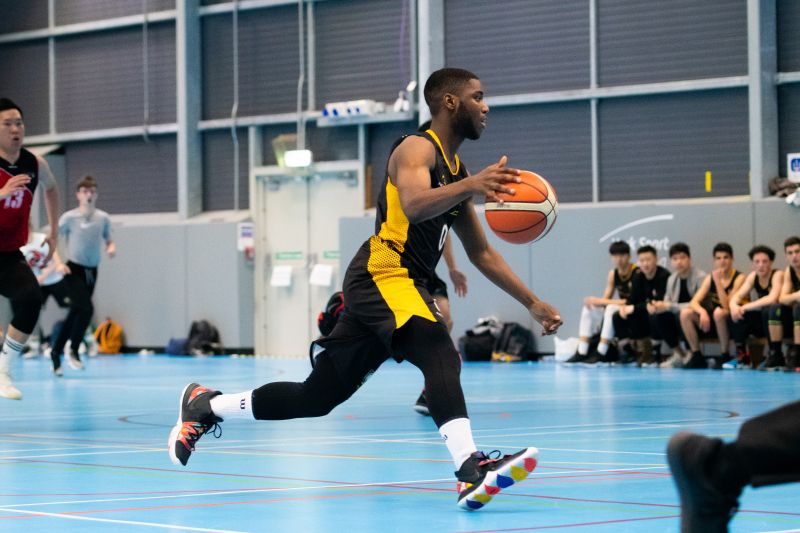 一场扣人心 一场扣人心